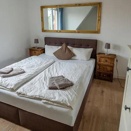 아파트 Claras Gartenblick 슈베린