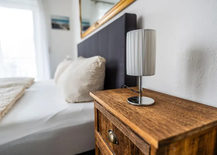 Claras Gartenblick * 슈베린